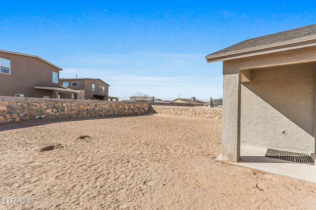 356 Fray Olguin Court, Socorro, TX 79927