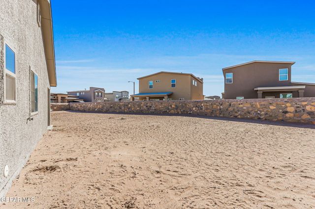 356 Fray Olguin Court, Socorro, TX 79927