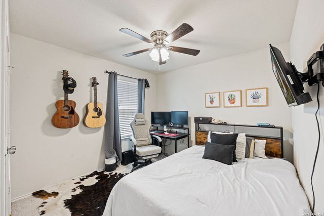 6235 WINDY GRN, San Antonio, TX 78218