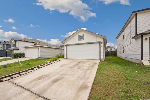 6235 WINDY GRN, San Antonio, TX 78218