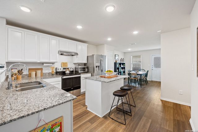 6235 WINDY GRN, San Antonio, TX 78218