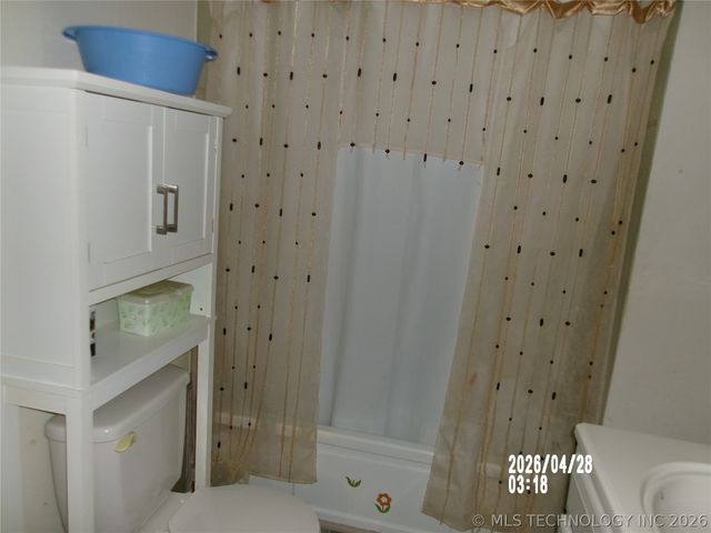 721 S Hickory Avenue, Bartlesville, OK 74003