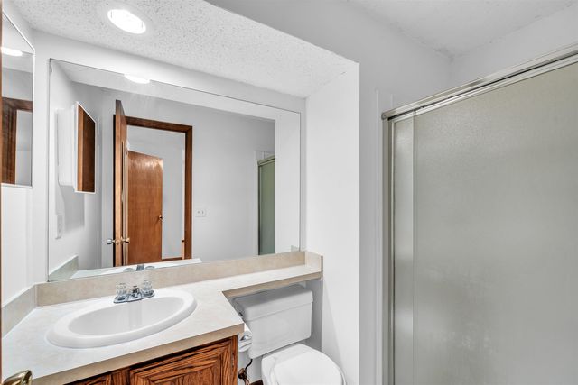 9413 E Bluestem St, Wichita, KS 67207