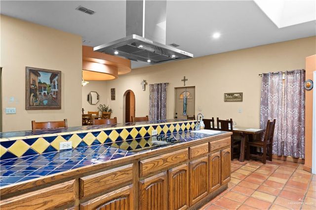 509 Earling Road, Alamo, TX 78516