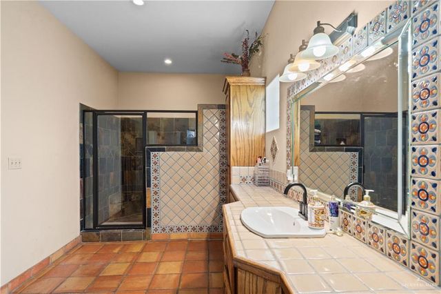 509 Earling Road, Alamo, TX 78516