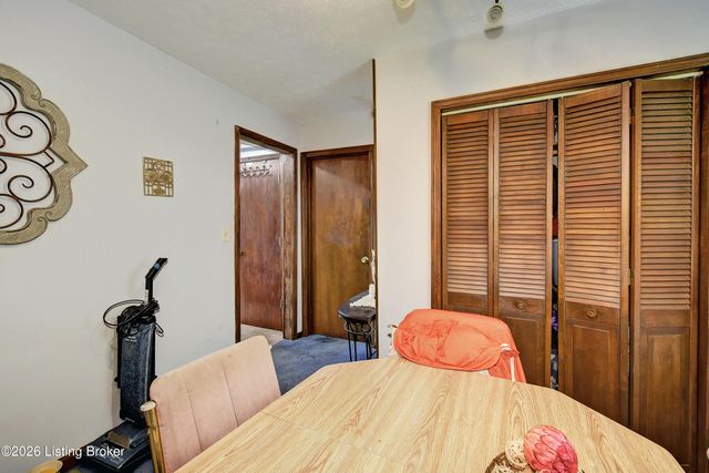 1209 Bates Ave, Louisville, KY 40219
