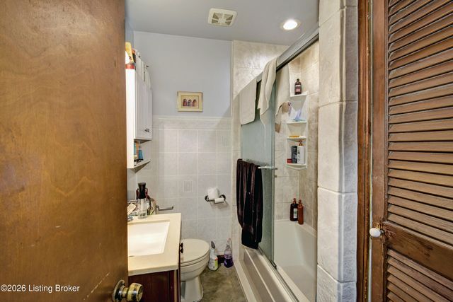 1209 Bates Ave, Louisville, KY 40219