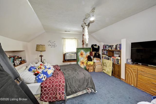 1209 Bates Ave, Louisville, KY 40219