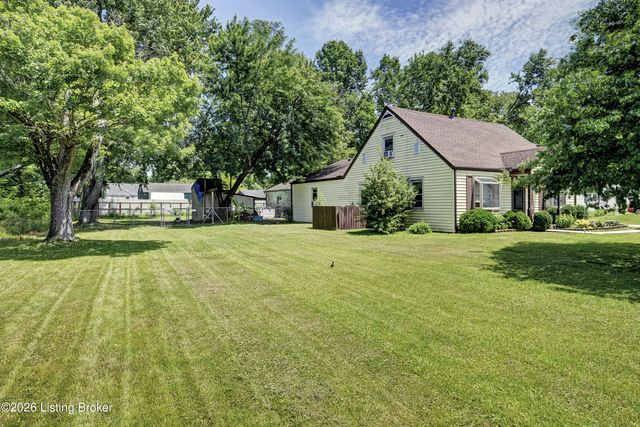 1209 Bates Ave, Louisville, KY 40219