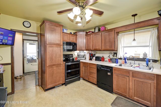 1209 Bates Ave, Louisville, KY 40219