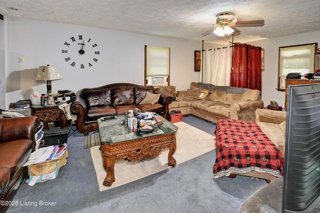 1209 Bates Ave, Louisville, KY 40219
