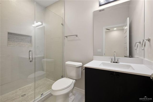 4601 Larkspur Avenue 4, Mcallen, TX 78504