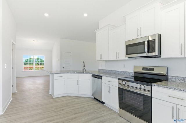 18047 Bellabon Drive, Athens, AL 35611