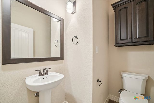 1499 Prairie Flower, Seguin, TX 78155