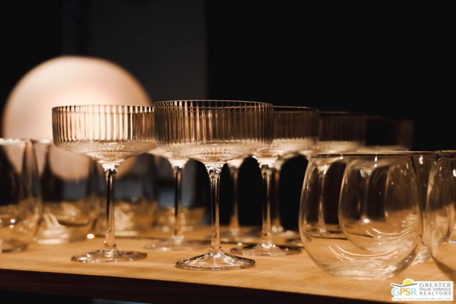 2727 S Sierra Madre 3, Palm Springs, CA 92264