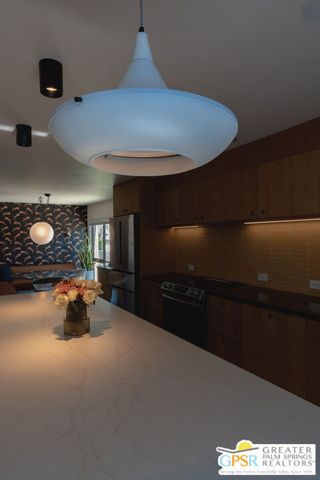 2727 S Sierra Madre 3, Palm Springs, CA 92264
