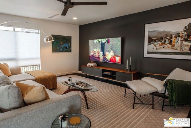 2727 S Sierra Madre 3, Palm Springs, CA 92264