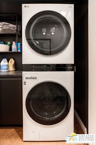 2727 S Sierra Madre 3, Palm Springs, CA 92264