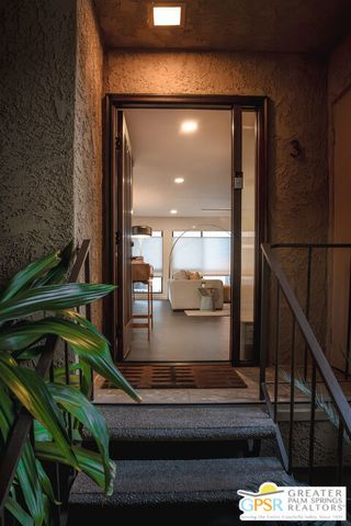 2727 S Sierra Madre 3, Palm Springs, CA 92264