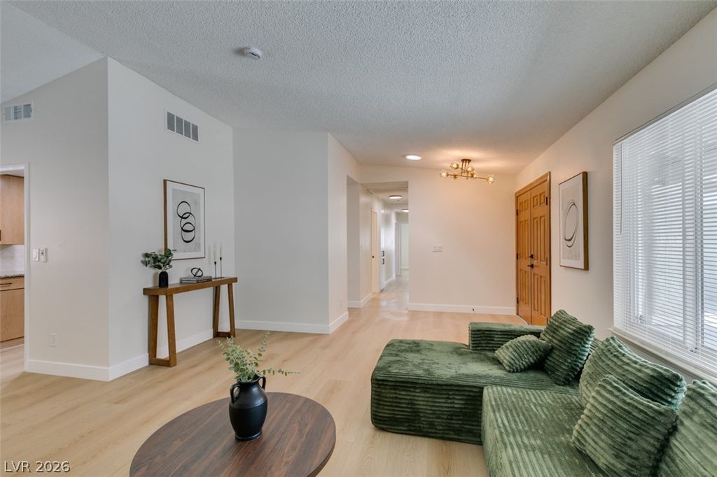 1816 Longmeadow Street, Henderson, NV 89002 — photo 4