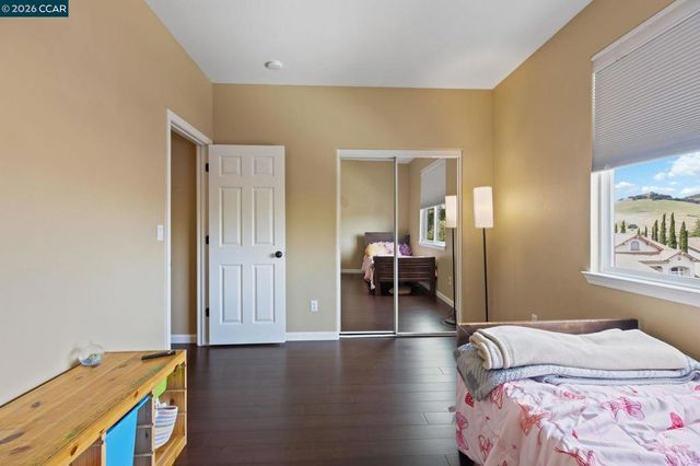 5375 Fernbank Dr, Concord, CA 94521