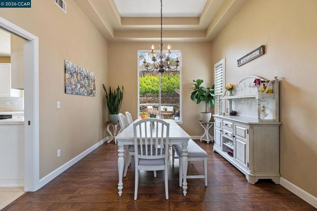 5375 Fernbank Dr, Concord, CA 94521