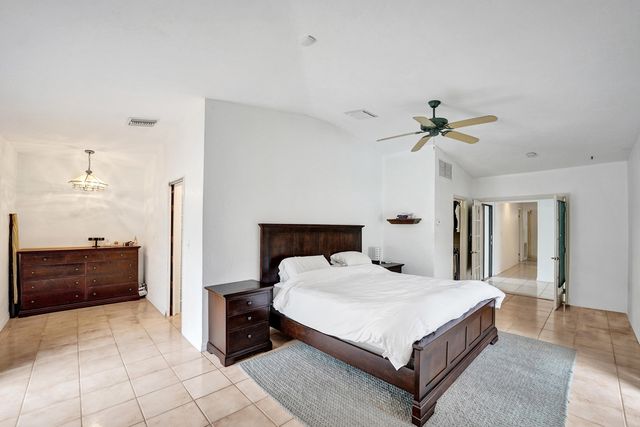 7381 SW 6th Court, Plantation, FL 33317