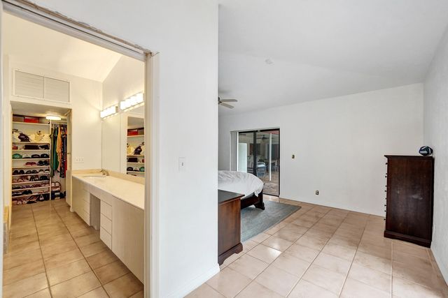 7381 SW 6th Court, Plantation, FL 33317