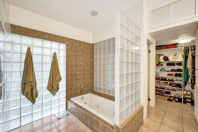 7381 SW 6th Court, Plantation, FL 33317