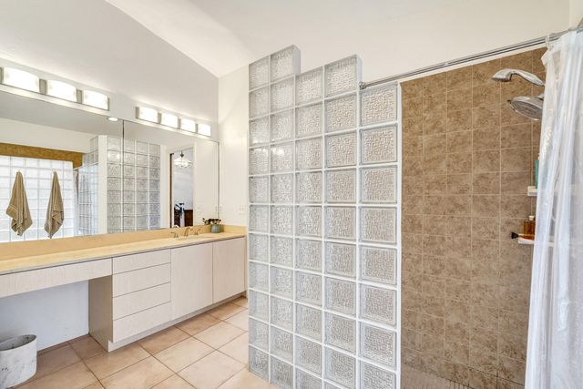 7381 SW 6th Court, Plantation, FL 33317