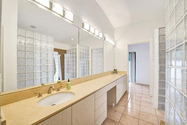 7381 SW 6th Court, Plantation, FL 33317