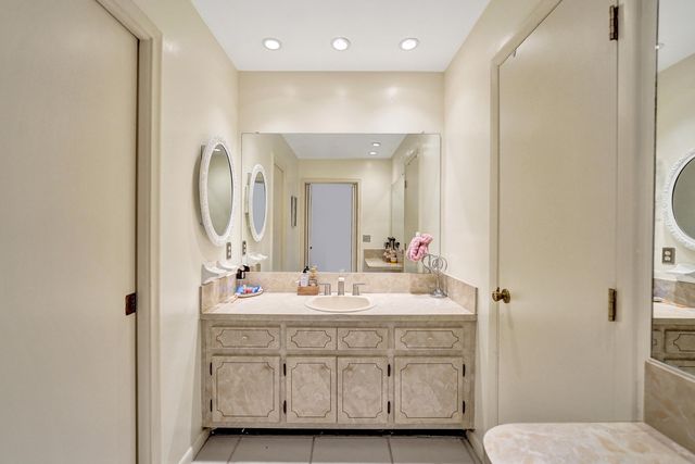 7381 SW 6th Court, Plantation, FL 33317