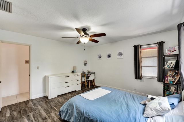 7381 SW 6th Court, Plantation, FL 33317