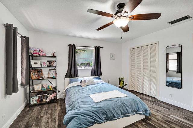 7381 SW 6th Court, Plantation, FL 33317