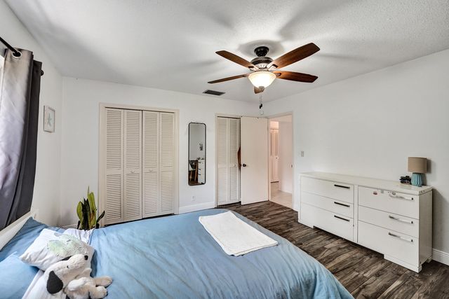 7381 SW 6th Court, Plantation, FL 33317