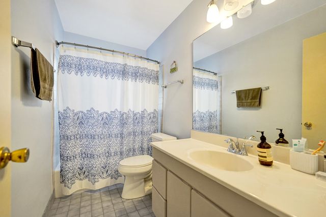 7381 SW 6th Court, Plantation, FL 33317