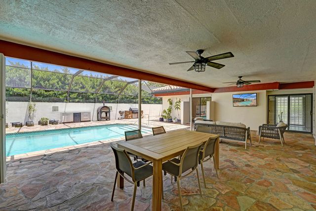 7381 SW 6th Court, Plantation, FL 33317