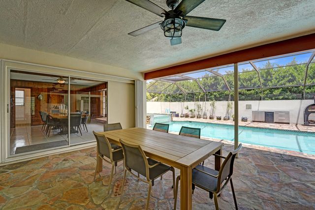 7381 SW 6th Court, Plantation, FL 33317