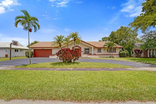7381 SW 6th Court, Plantation, FL 33317