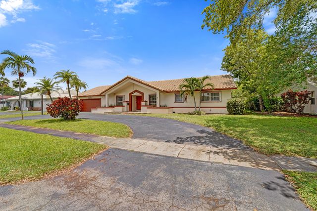7381 SW 6th Court, Plantation, FL 33317