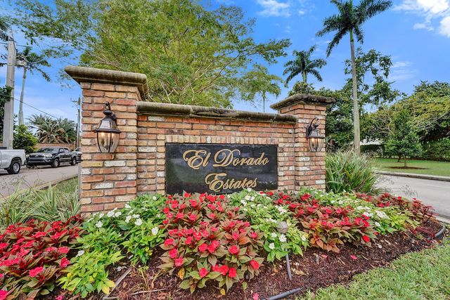 7381 SW 6th Court, Plantation, FL 33317