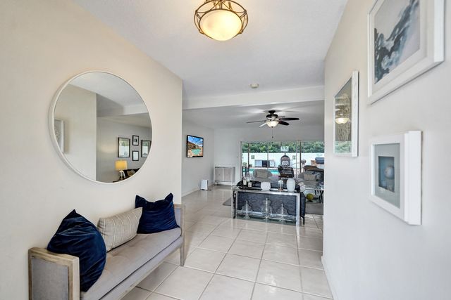 7381 SW 6th Court, Plantation, FL 33317