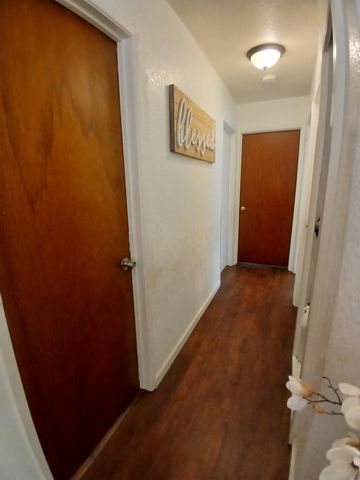 7570 Orange Dr, Citrus Heights, CA 95610