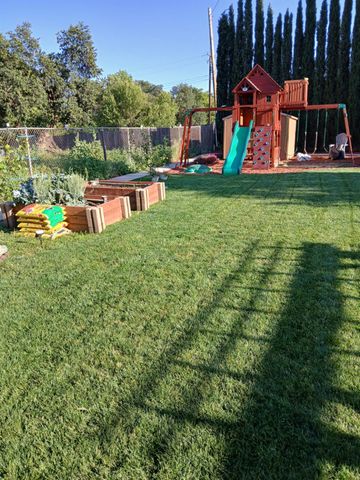 7570 Orange Dr, Citrus Heights, CA 95610
