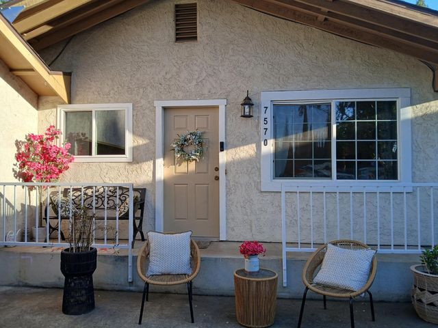 7570 Orange Dr, Citrus Heights, CA 95610