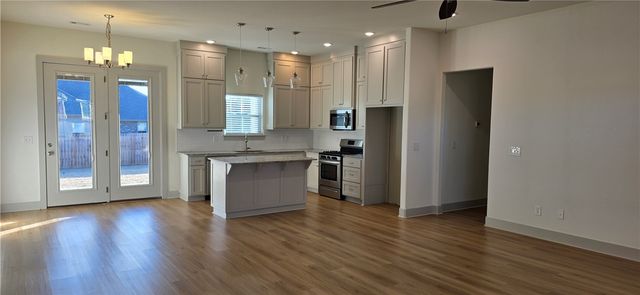 941 Petit Jean Street, Prairie Grove, AR 72753