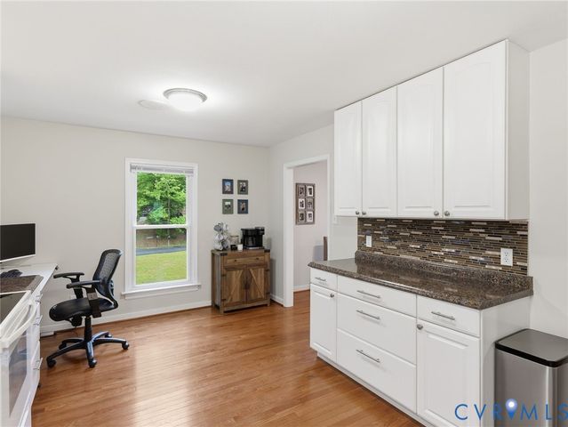 7707 Woodbrook Rd, Quinton, VA 23141