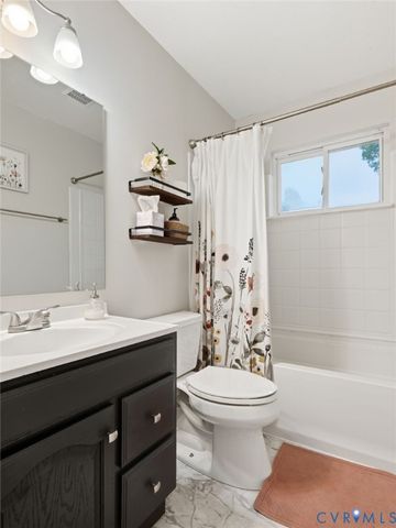 7707 Woodbrook Rd, Quinton, VA 23141