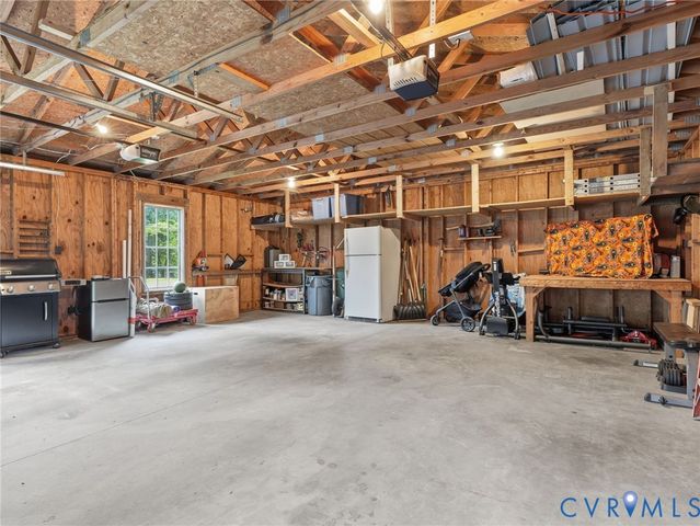 7707 Woodbrook Rd, Quinton, VA 23141