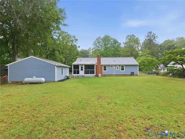 7707 Woodbrook Rd, Quinton, VA 23141
